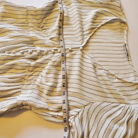 Abercrombie & Fitch Women's V-Neck Front Button Blouse Sz L - Picture 8 of 15